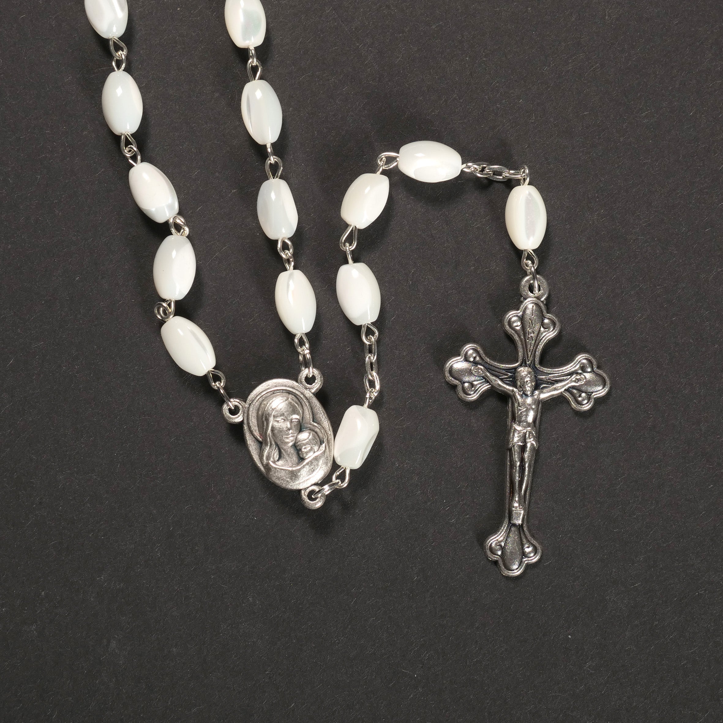 Rosenkranz mit ovalen Perlen aus Perlmutt-2